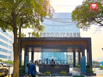 Trapezoid IT Park