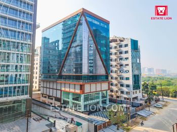 104500 sq.ft. Brand New Independent Office Building for Rent in Noida, Sector-136