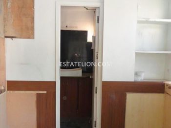 1365 Sq.ft. Commercial Office Space in Green Park for Rent